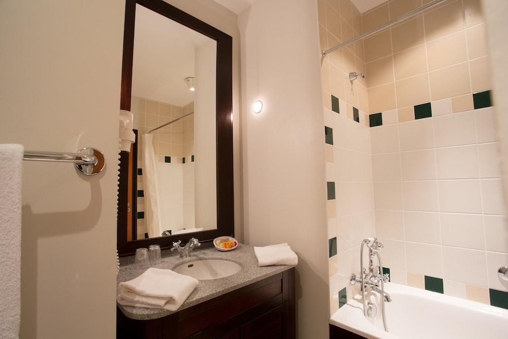 Hotel Des Trois Hiboux Plailly Zewnętrze zdjęcie